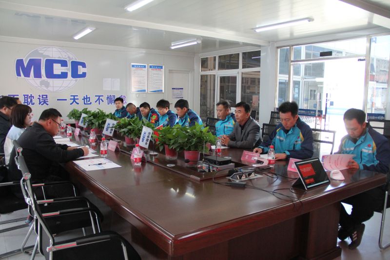 2.黨支部書記講解西柏坡革命故事,學習“西柏坡精神”內涵